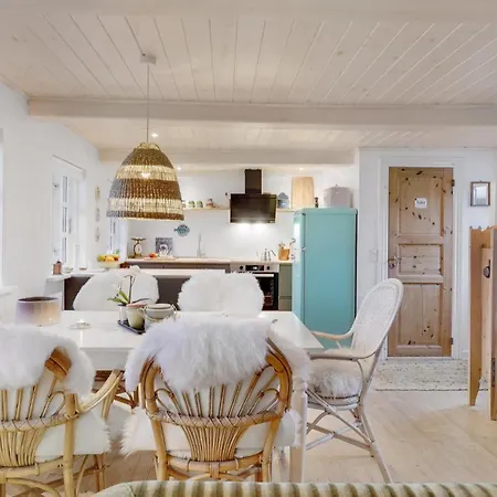 Σπίτι διακοπών 1 Bedroom In *